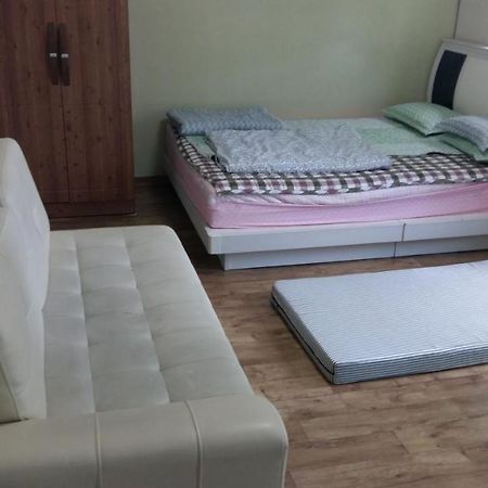 Guesthouse 710 In Haeundae بوسان المظهر الخارجي الصورة