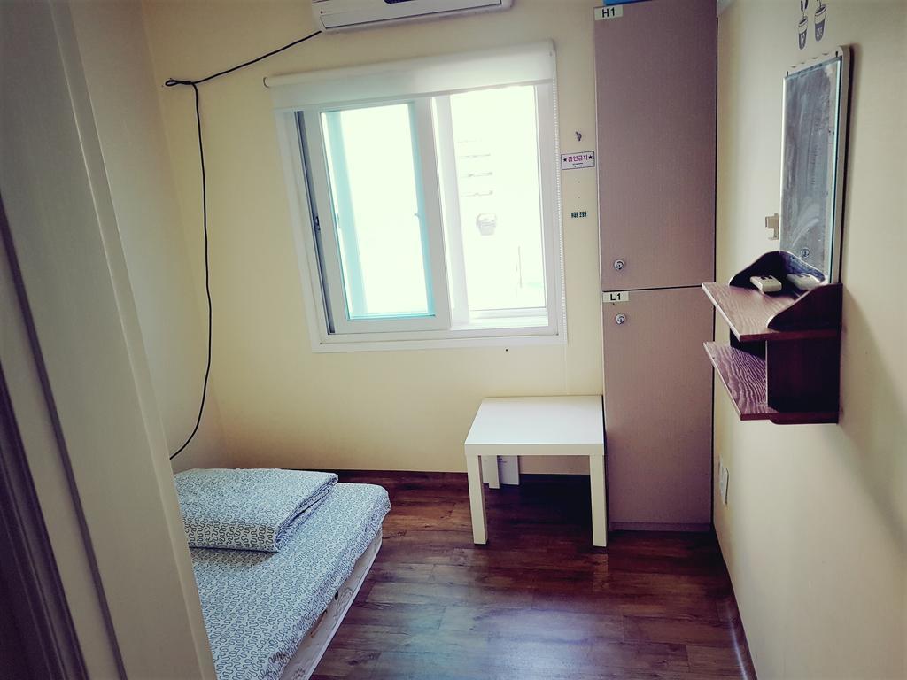 Guesthouse 710 In Haeundae بوسان المظهر الخارجي الصورة